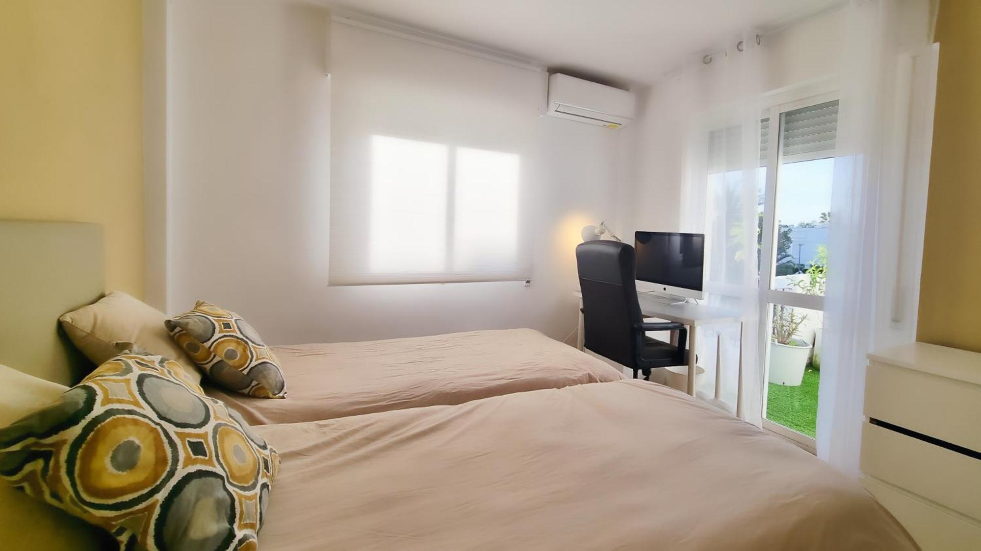 4 Bed House With Pool Walk To Puerto Banus Fast Internet Villa Marbella Dış mekan fotoğraf